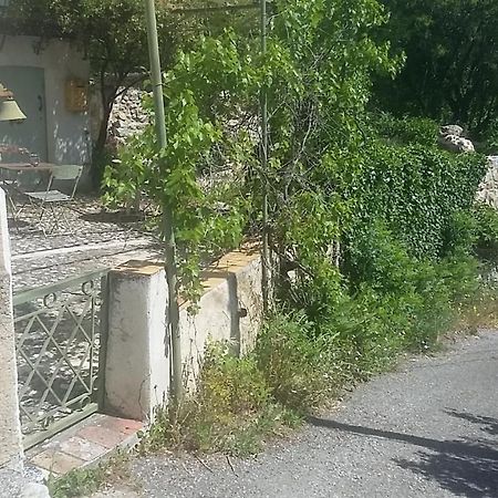 Appartement Dans Hameau Provencal Allauch Exterior photo